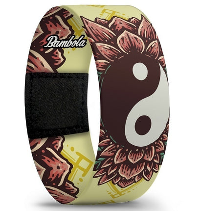 Bambola Abundance of Yang Polsband