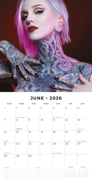 Red Robin Tattoo Girls Kalender 2026