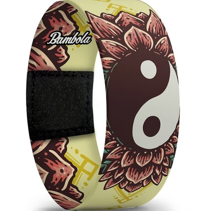 Bambola Abundance of Yang Polsband