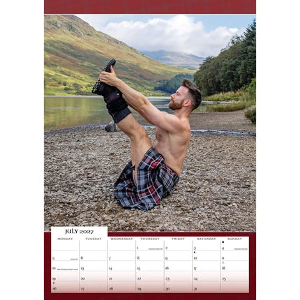 CarouselCalendars Kilted Yoga Kalender 2027 A3
