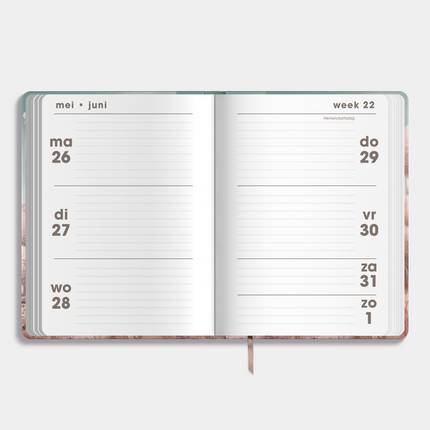 De Hobbit A6 Soft Pocket Agenda 2025 - 2026 Veldbloemen