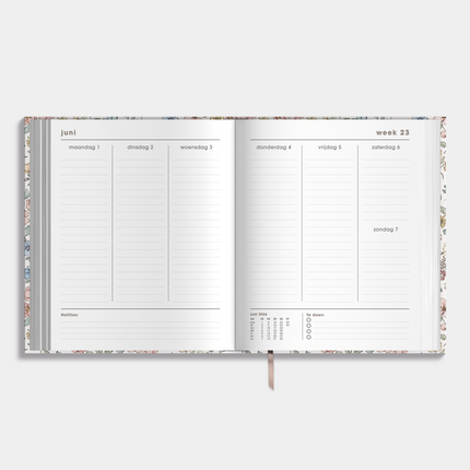 De Hobbit Luxe Weekplanner 2026-2027 A5+ Pastel Bloemetjes