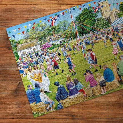 Gibsons Around the Maypole Puzzel 250XL Stukjes