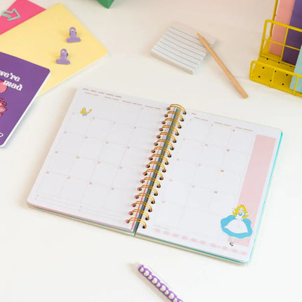 Grupo Alice in Wonderland Schoolagenda 2026-2027