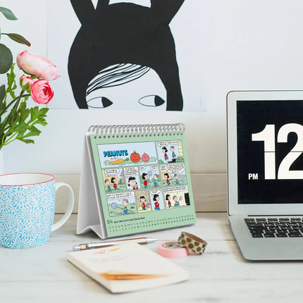 Grupo Snoopy Desk Kalender 2027