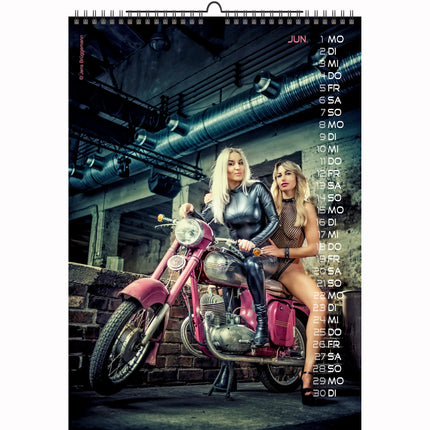 Jens Bikes en Girls Kalender 2026 A3