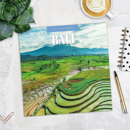Red Robin Bali Kalender 2026