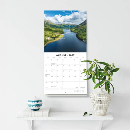 Red Robin Britain from the Air Kalender 2027