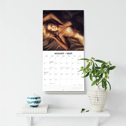 Red Robin Dream Girls Kalender 2027