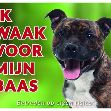 Stickerkoning Staffordshire Bull Terrier Waakbord - Ik waak voor Brindle
