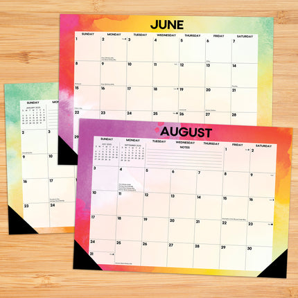 Willow Creek Regenboog Desk Pad Kalender 2025 Smal